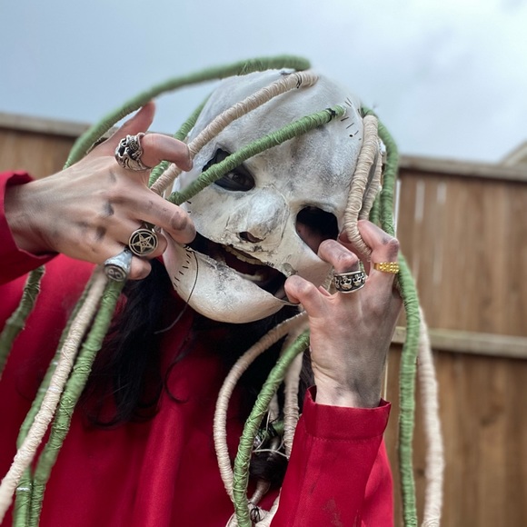 Meet your Posher, Clayton - Picture 1 of 2